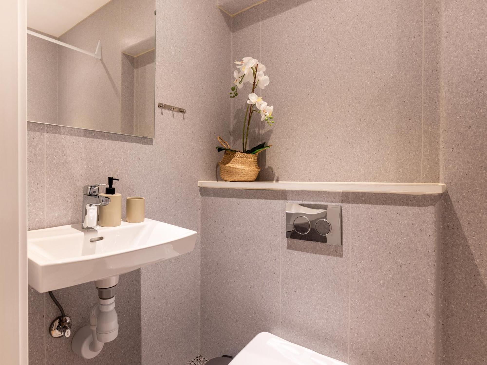 Sanders Noble - Fantastic 4-Bdr Apt In The Capital København Ngoại thất bức ảnh